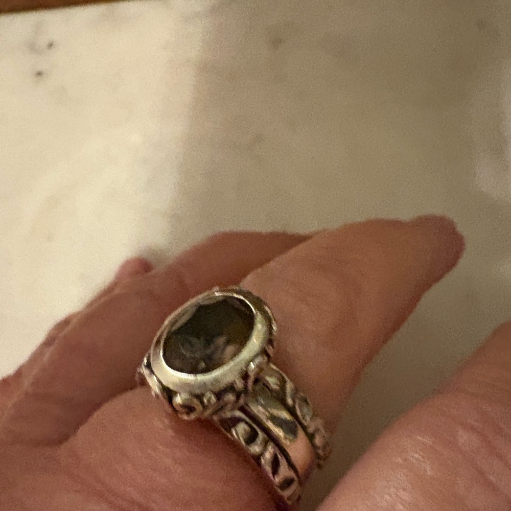 GUC retired Silpada smoky quartz .925 sterling ring size 8. - Picture 3 of 11